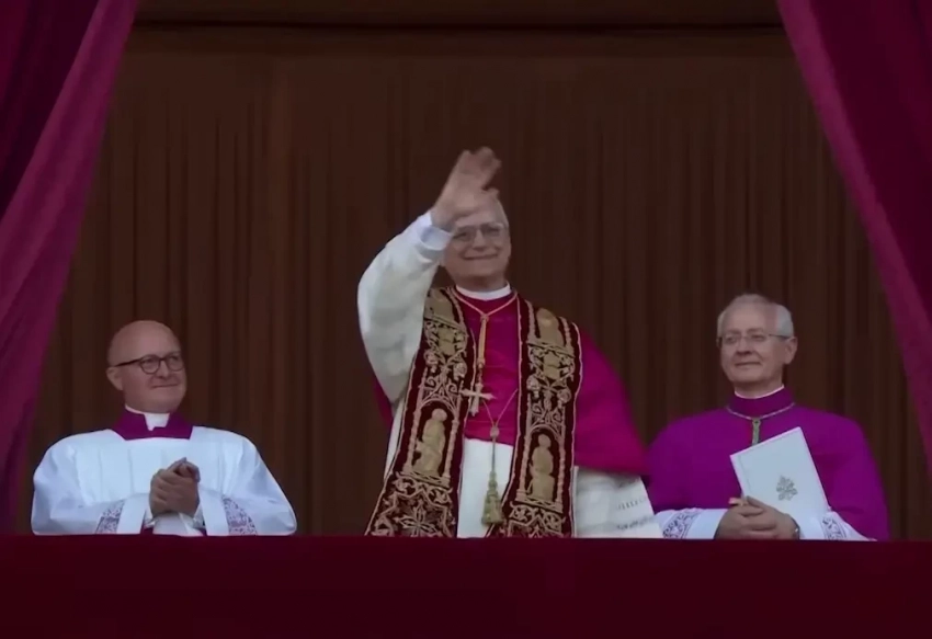 Папа римский попросил президента РФ «сделать жест, который способствовал бы миру»