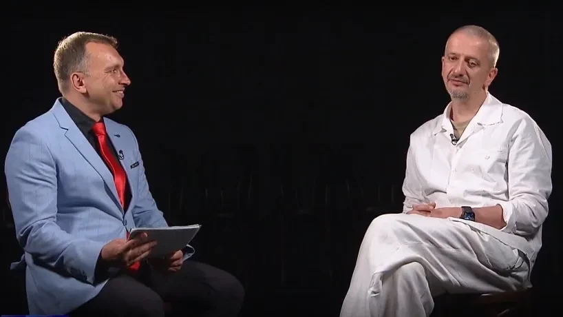 "Важно сделать выбор — с кем ты". Константин Богомолов, который получил звание от Владимира Путина, высказался об СВО, Западе и "уехавших"