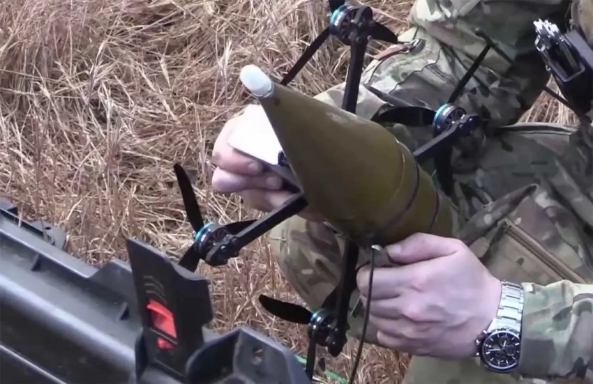 Завязались бои за Александро-Шультино, противник оказался в огневом мешке в районе дороги Часов Яр - Горловка