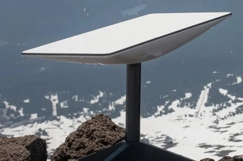 В администрации президента Польши успокоили Киев, пообещав не допустить отключения связи Starlink